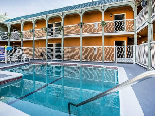 Hotel H Wood