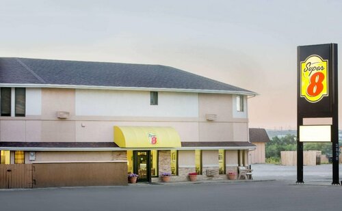 Super 8 by Wyndham Casper West by the River, Buchen Sie Gasthaus Mini-Hotels in Wyoming, Gasthaus