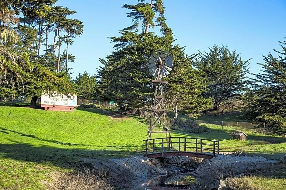 The Cow Tipper at Oceanpoint Ranch
