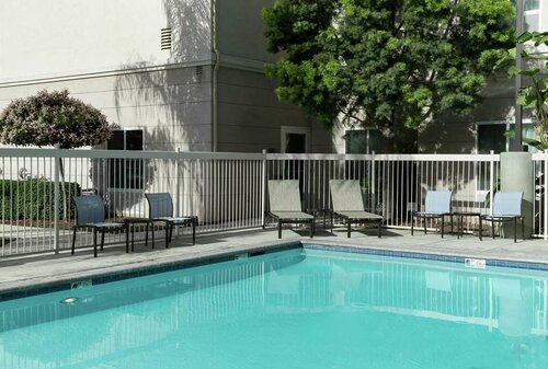 Homewood Suites by Hilton Fresno Airport/Clovis, Забронировать Отель Фресно штат Калифорния