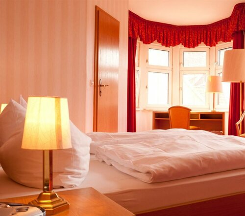 Hotel Schlossblick, Забронировать Отель Отели Вернигероде 3 звезды, рядом с Wernigerode Christmas Market, 3*