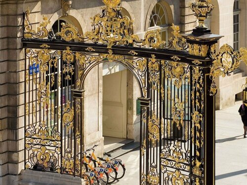 Mercure Nancy Centre Place Stanislas, Reserva ahora Hotel Hoteles en Lorena con aparcamiento, Aparcamiento