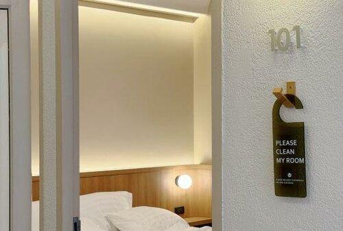 Urban room samed, Забронировать Отель Отели и гостиницы Ко Самет, рядом с Пляж Ао Прао, Отель