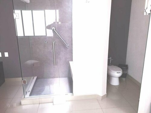Motel Real de Querétaro, Rezervați Motel Hoteluri în El Bajio cu parcare, Parcare