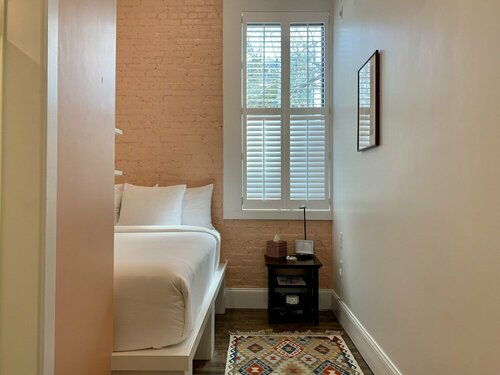 The Cabot Lodge, Đặt Khách sạn Beverly North Shore