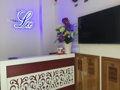 Lee Hotel, Забронировать Отель Нячанг Кханьхоа, рядом с Пляж Нячанг