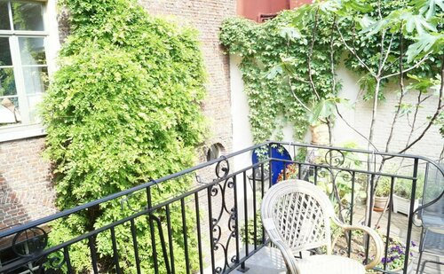 The Captaincy Guesthouse Brussels, Забронировать Отель Брюссель Брюссельский столичный регион