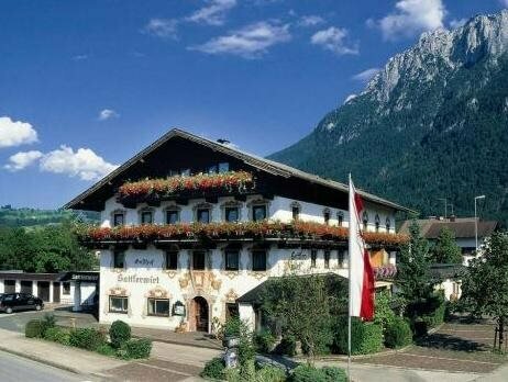 Hotel Wirtshaus Sattlerwirt, Забронировать Отель Эбс Куфштайн