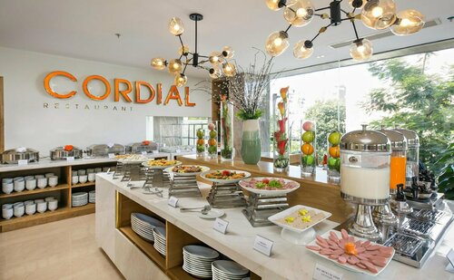 Cordial Beach Hotel Da Nang, Забронировать Отель Отели Дананга муниципалитета 3 звезды, рядом с My Casa Restaurant, 3*