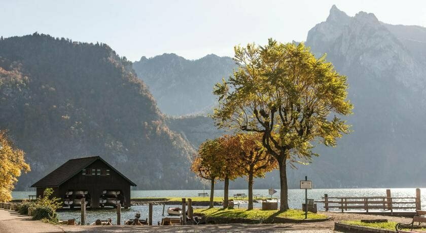 POST AM SEE