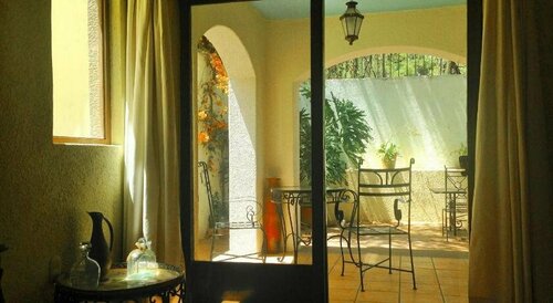 Casa Nube - Guesthouse San Miguel, Забронировать Отель Отели в центре Сан-Мигель-де-Альенде с завтраком, отели в центре Сан-Мигель-де-Альенде с завтраком