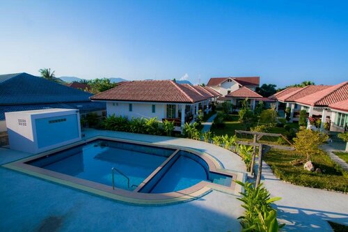 Baan Opun Garden Resort, Забронировать Курортный отель Отели Хуахин с парковкой, рядом с Пляж Хуахин, Парковка