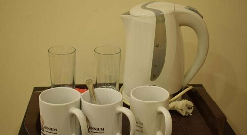 Grand Millennium Hotel, Prenota Hotel Hotel a Lahore con parcheggio, vicino a Alhamra Art Center, Parcheggio
