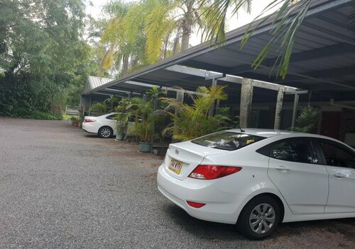 Beerwah Motor Lodge, Book Hotel Hoteller i Sunshine Coast med parkering, Parkering