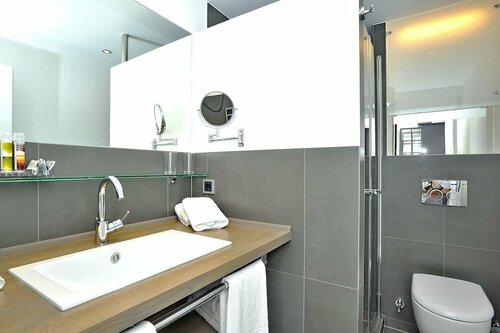 Suitenhotel Windhuk, Забронировать Отель Отели Вестерланд с парковкой, рядом с Аквапарк "Зюльтер Велле", Парковка