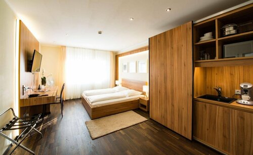 BoardingHouse Mannheim, Забронировать Апарт-отель Отели Мангейма с парковкой, Парковка