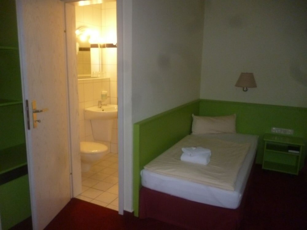 KA&KA Hotel Garni