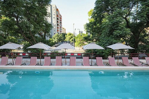 Hesperia Sevilla, Забронировать Отель Отели провинции Севильи с бассейном, Бассейн