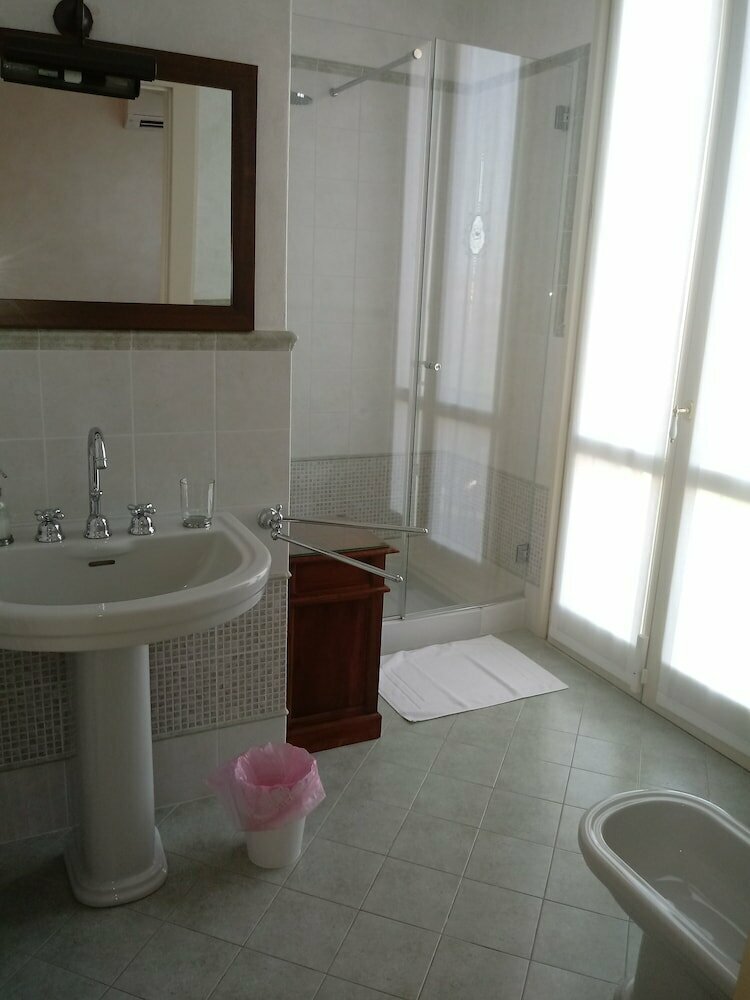 B&B Residence il Ciliegio , Via Villa Superiore 93 Luzzara