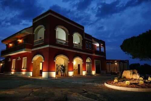 Tenuta Cavalieri Turismo Rurale, Забронировать Отель Леверано Саленто