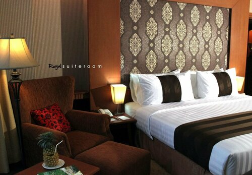 Abadi Suite Hotel & Tower, Reservar Hotel Hotéis em Jambi com estacionamento, Estacionamento
