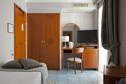 Hotel Villa Luisa, Забронировать Фермерский дом Поццуоли Кампания