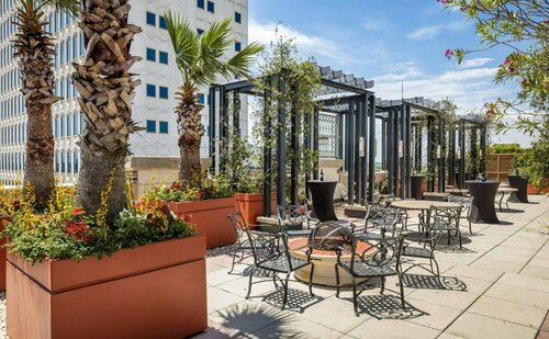 The Battle House Renaissance Mobile Hotel & Spa, Забронировать Курортный отель Отели Мобил 4 звезды, рядом с Исторический музей Мобила, 4*