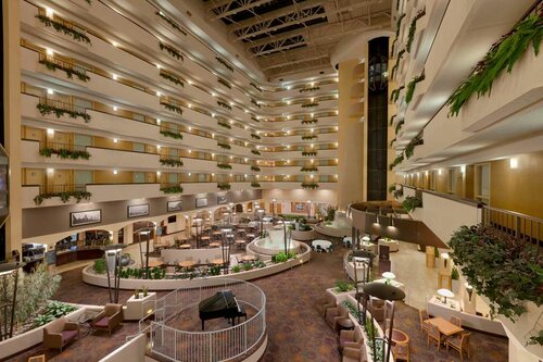 Embassy Suites Kansas City International Airport, Book Hotel Kansas City Missouri