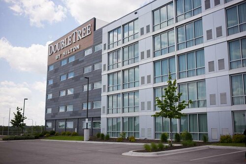 Doubletree By Hilton Omaha Southwest, Ne, Reserva ahora Hotel Omaha Nebraska