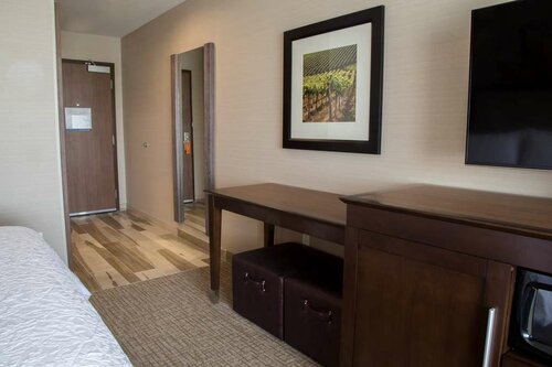 Hampton Inn & Suites Murrieta Temecula, Забронировать Отель Мурриета 