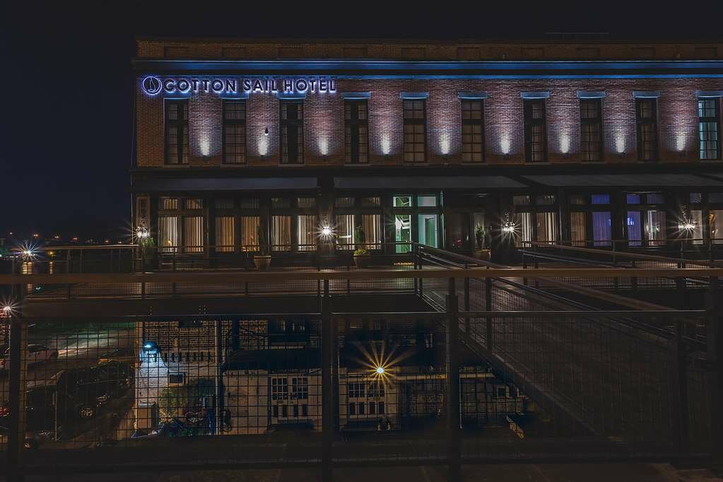 The Cotton Sail Hotel