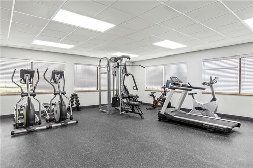 Comfort Suites Cincinnati North, Buchen Sie Hotel Forest Park Ohio