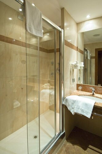 AS Hotel Monza, Book Hotel Monza Lombardiet
