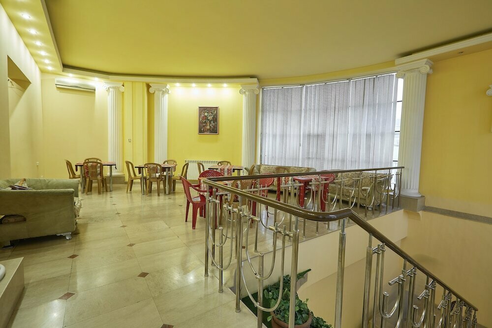 NEW BELLA HOTEL