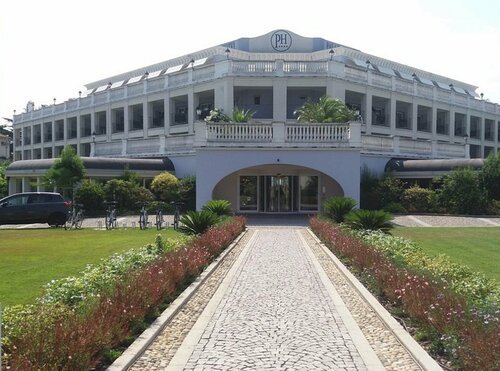 Palace Hotel Desenzano, Забронировать Отель СПА-отели Дезенцано-дель-Гарды, SPA-услуги