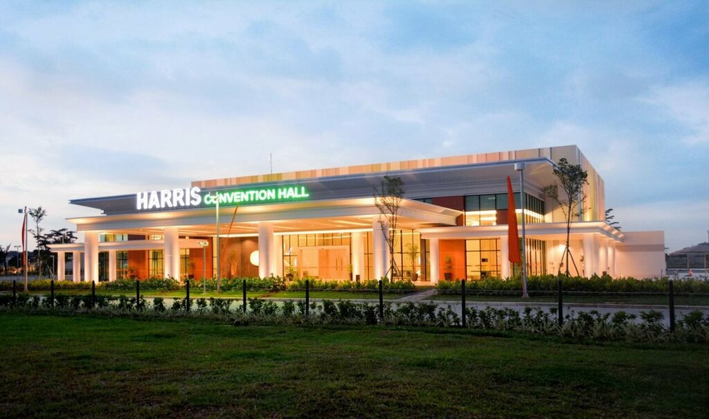 HARRIS Hotel & Conventions Bekasi
