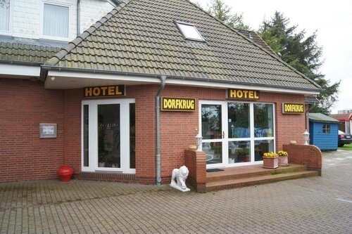 Hotel Dorfkrug Büsum, Забронировать Отель Отели Бюзум с бассейном, рядом с Интерактивный музей Phänomania в городе Бюзум, Бассейн