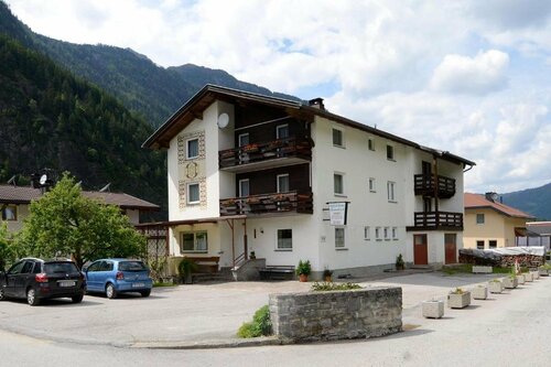 Haus Gamsblick, Забронировать Отель Отели Умхаузен с парковкой, Парковка
