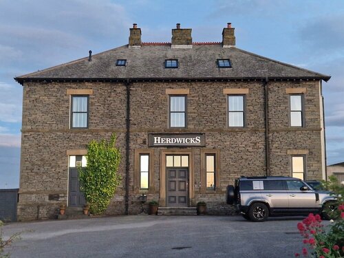 Herdwicks, Book Hotel Cumbria Merseyside