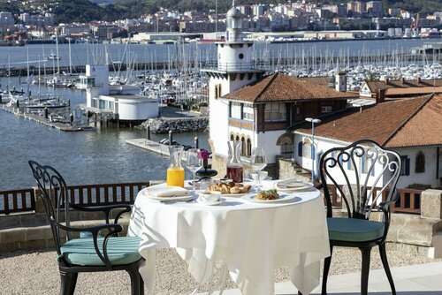 Palacio Arriluce Hotel - The Leading Hotels of the World, Забронировать Отель Гечо Costa Vizcaya