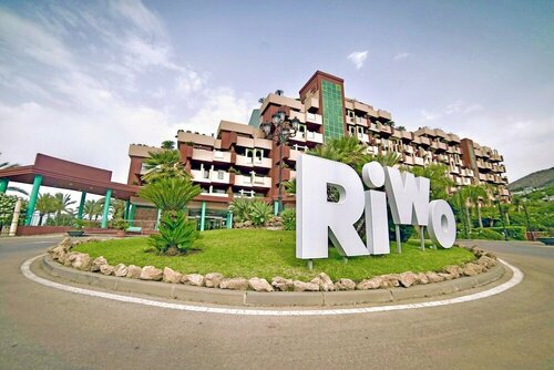 Holiday World RIWO Hotel., Забронировать Отель Отели Бенальмадена с завтраком, Завтраки