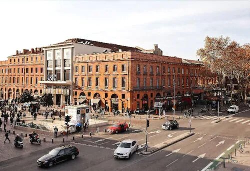 Citiz Hotel, Забронировать Отель Тулуза Верхняя Гаронна, рядом с Marengo-SNCF Metro Station