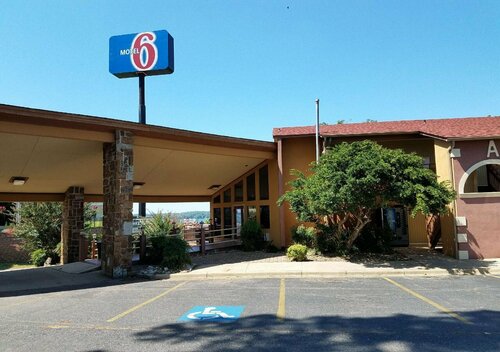 Motel 6-Hot Springs, AR, Забронировать Мотель Хот-Спрингс Арканзас