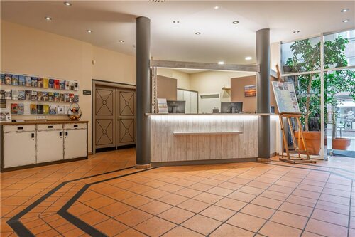 Best Western Plus Theodor Storm Hotel, Забронировать Отель Хузум Nordfriesland, рядом с Рождественский музей