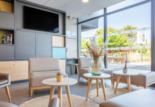 B&B HOTEL Aix en Provence Venelles, Book Bed and Breakfast Venelles Carros