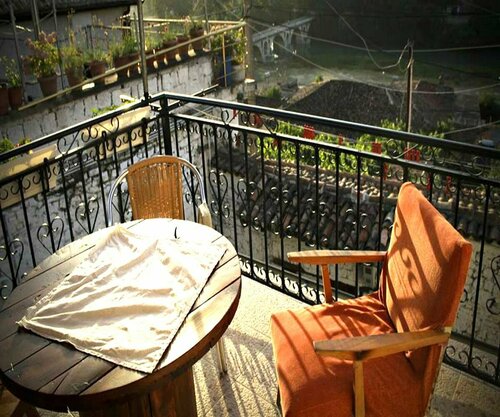Ana's Rest House