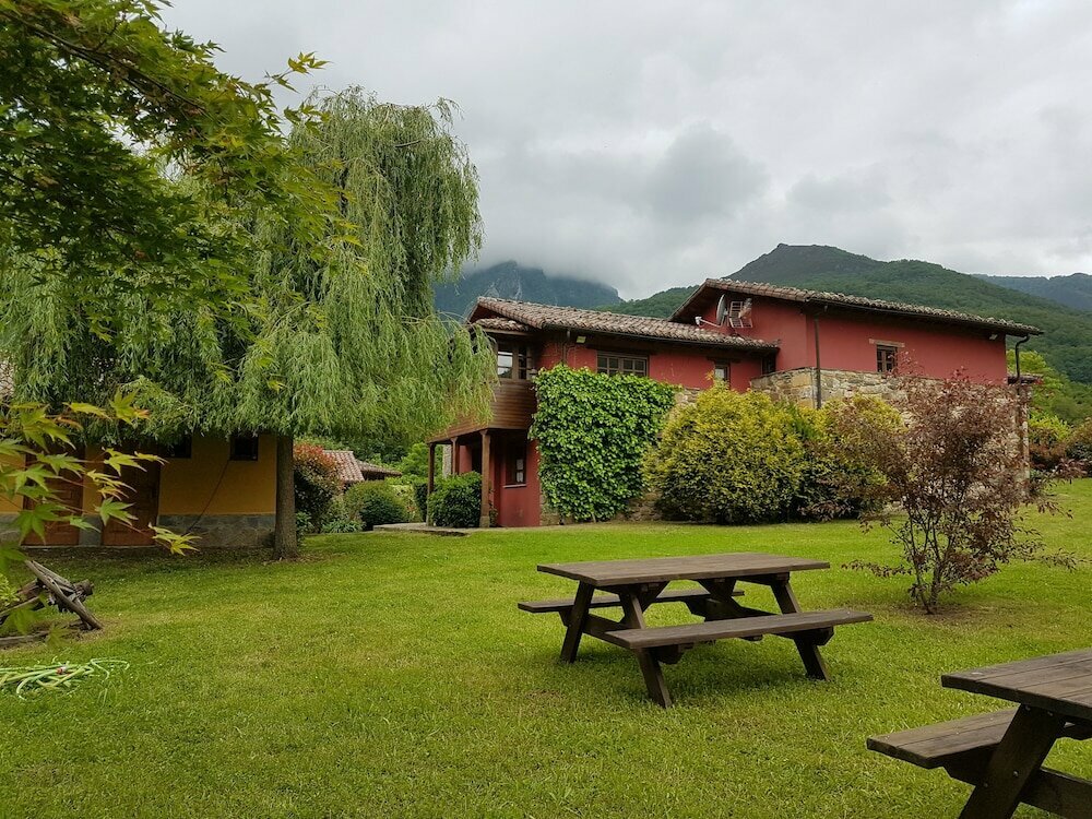 Casas de Aldea Valle de Bueida