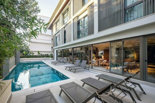 Отель Lei Hotel, Забронировать Отель Отели Средиземноморского региона с парковкой, Парковка