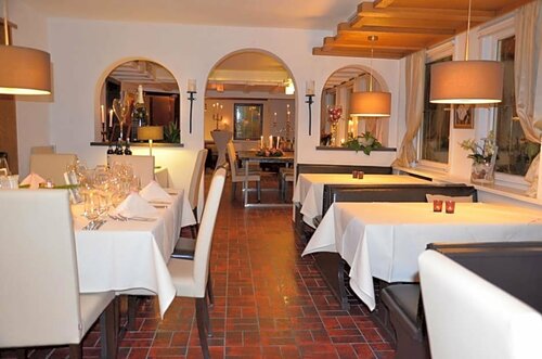 Hotel Restaurant Kniebishöhe, Réserver Hôtel Hôtels à Bade-Wurtemberg avec parking, Parking
