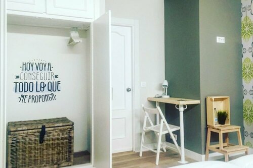 Hostal San Juan, Book Hostel / Vandrerhjem Hostels i Castile and Leon, Hostel / Vandrerhjem